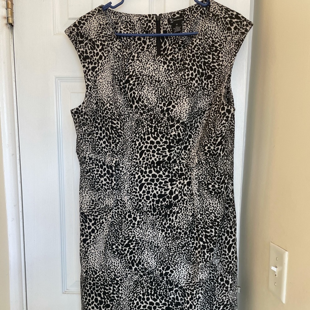 New Directions Black/White Animal Print Sleeveless Dress